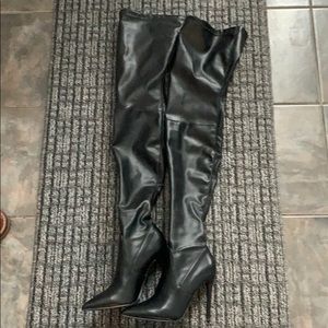 Steve Madden Over the knee boots